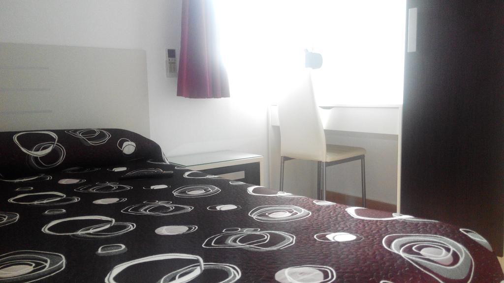 Hostal Ocaña Manilva Cameră foto