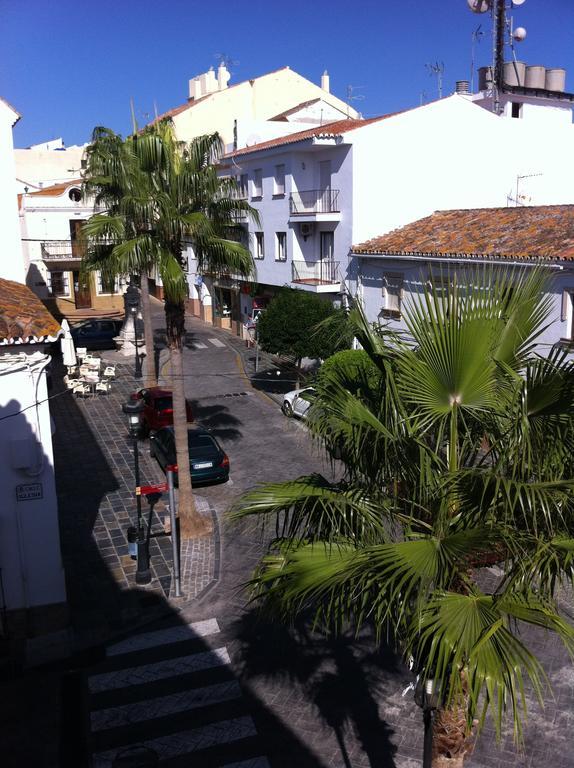 Hostal Ocaña Manilva Exterior foto