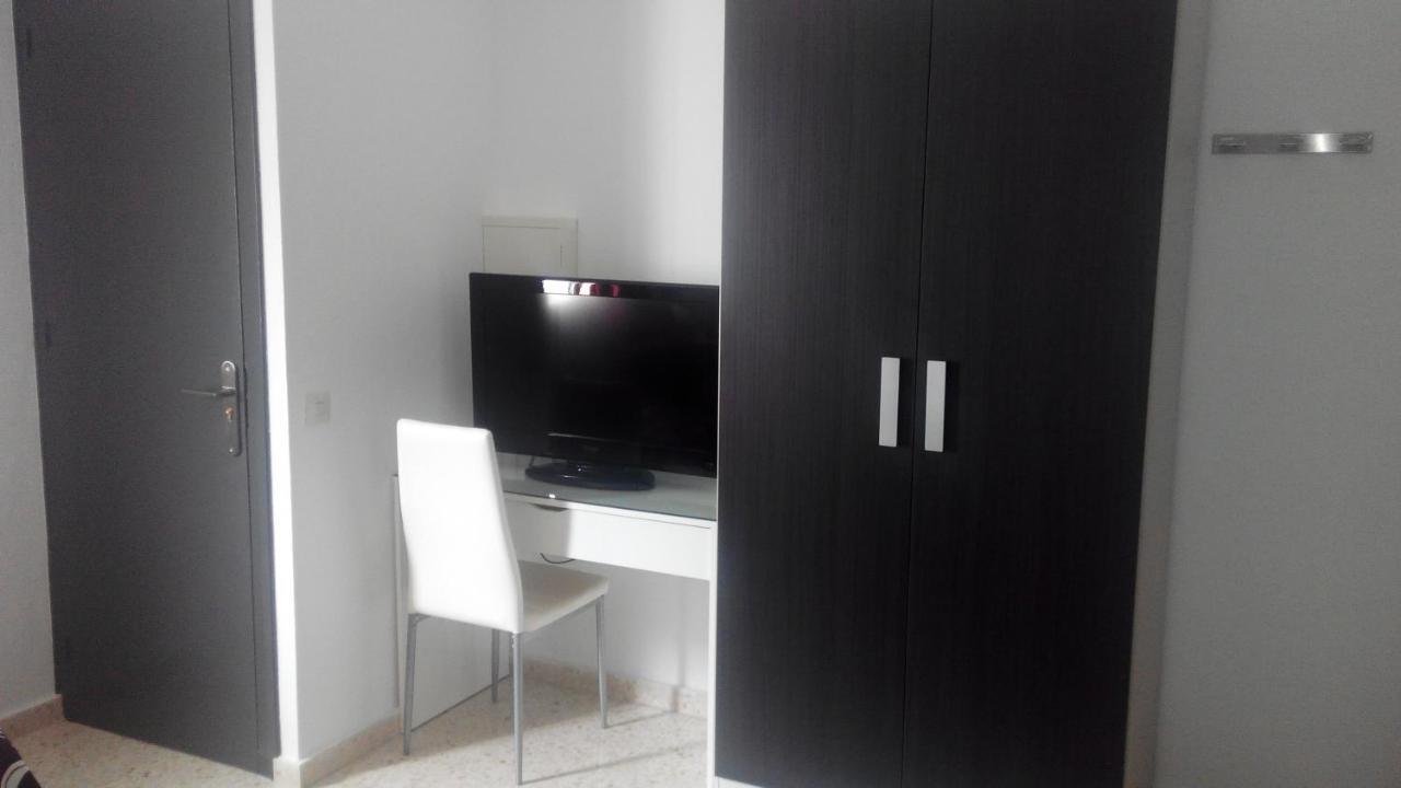 Hostal Ocaña Manilva Cameră foto